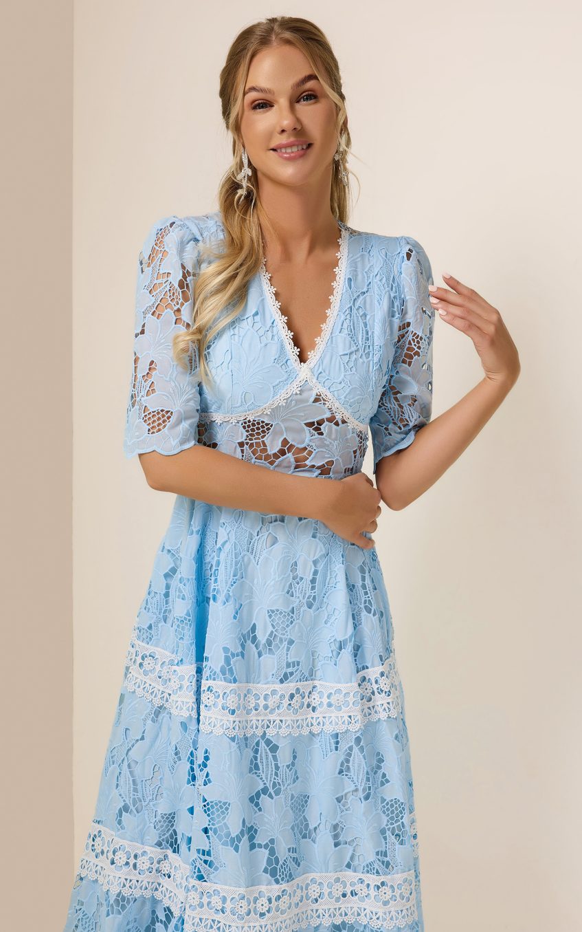 Lace Splicing V-Neck Midi Dress