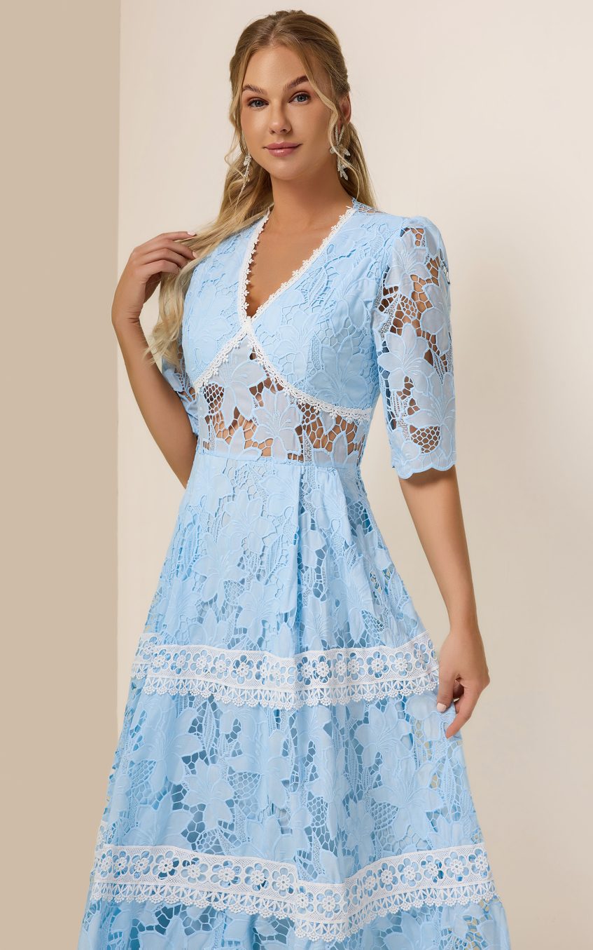 Lace Splicing V-Neck Midi Dress