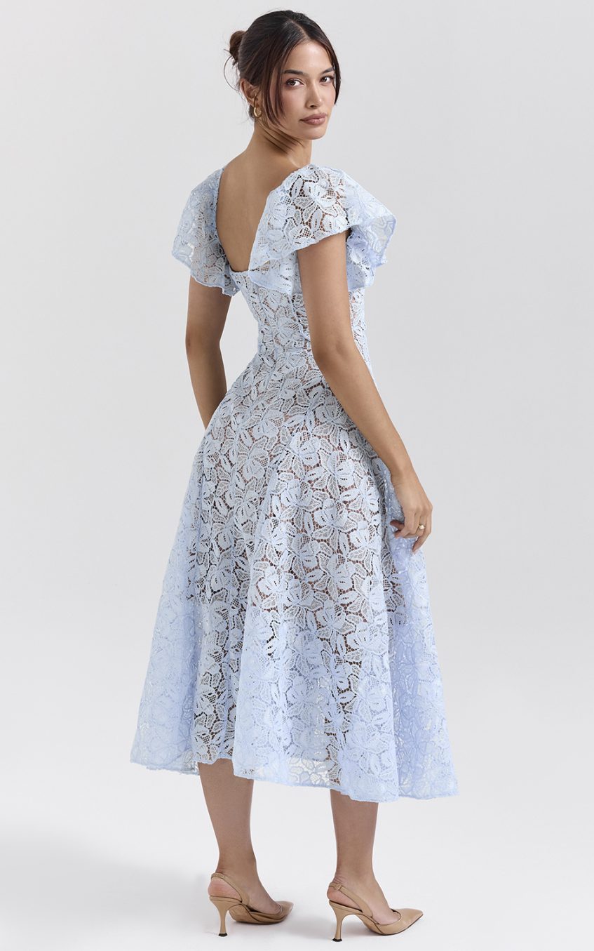 Solid Lace Sweetheart Neck Midi Dress