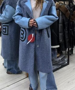 Women Casual Plush Striped Pattern Reversible Jacket