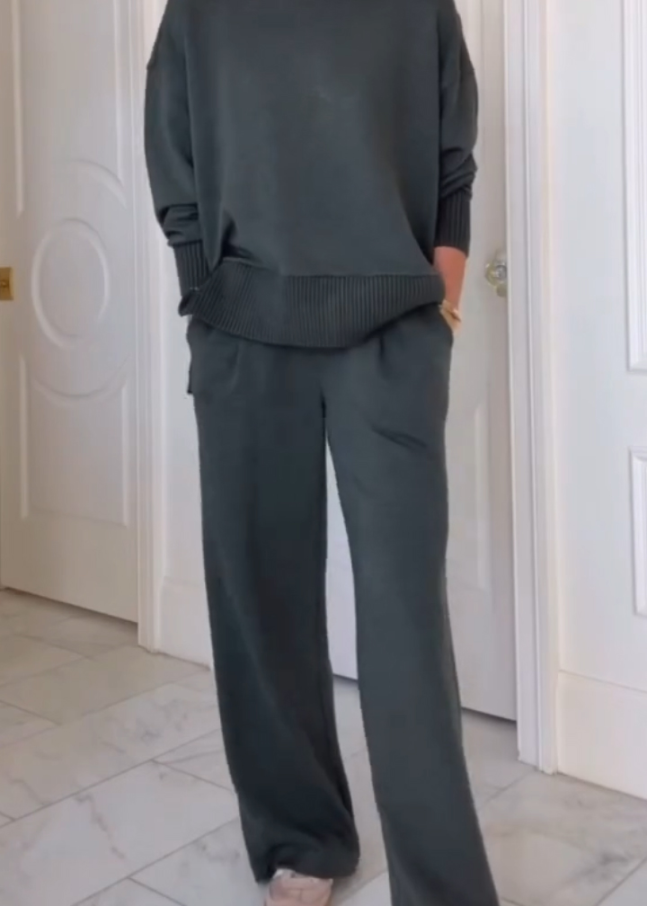 Women High-neck Stitching Knitted Side Zipper Top + Pants Casual Suit