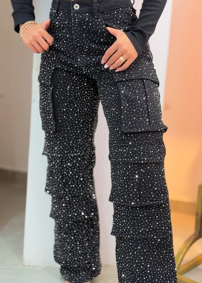 Women's Multi-pocket Rhinestone Casual Jeans